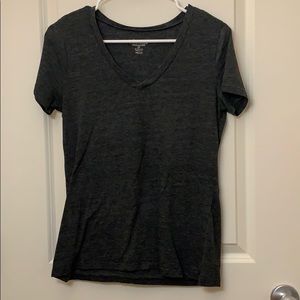 V neck tee